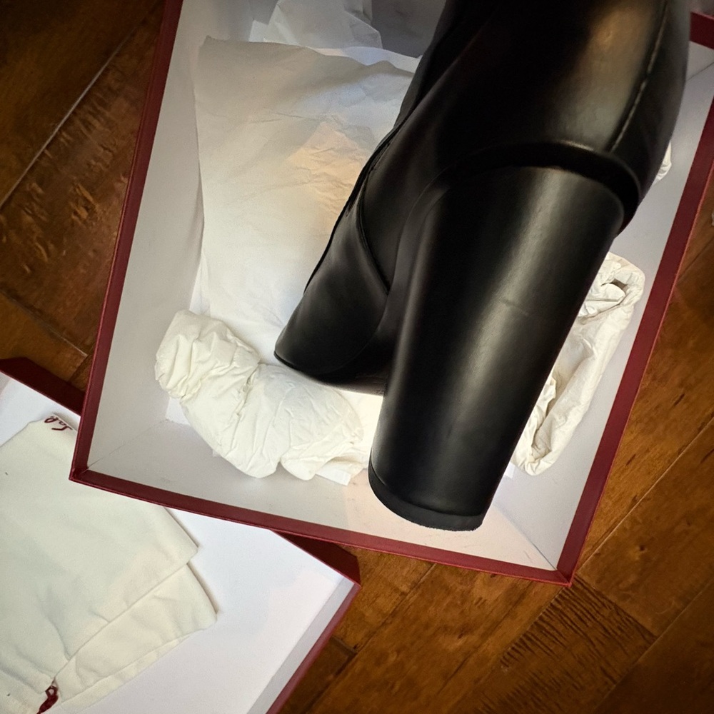 Authentic - image 11